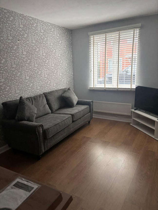 Single room in House Share Main Photo