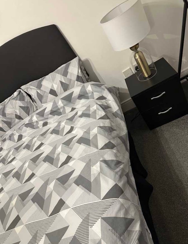 Double Room Romford - Very Clean, Peaceful Space!  Main Photo