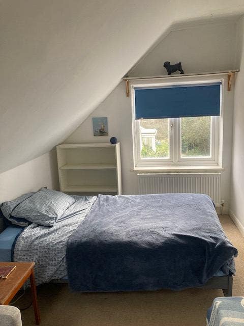 Room for Female Student Main Photo