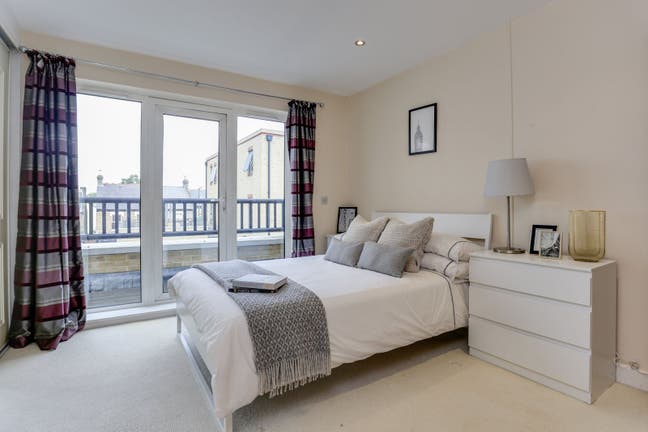 🌳Brand New 5Bed House by South Wimbledon🌳 Main Photo