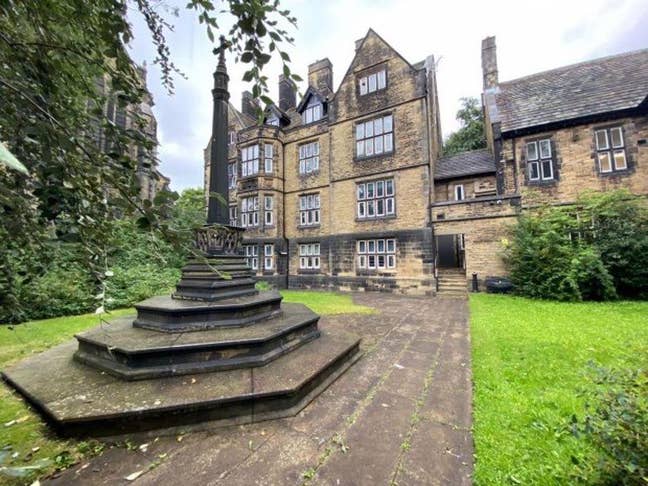 Room in Shared Student Flat near Universities Main Photo