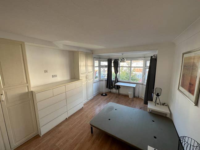Spacious double roomr in Willesden Green Main Photo