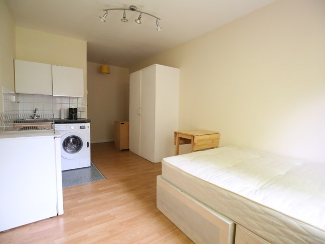 Studio  ** Includes Bills apart from Council Tax** Main Photo