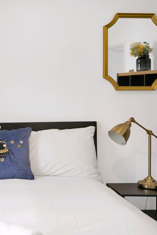 3-Bedroom HMO in Hanley — All Bills Included! Main Photo