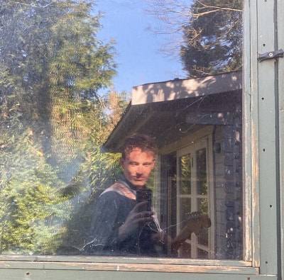 Creative looking for a calm home - Double room Main Photo