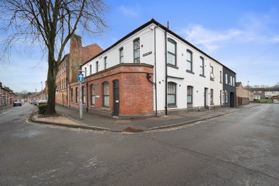 💥 NEW Studio close to City Centre 💥 Main Photo