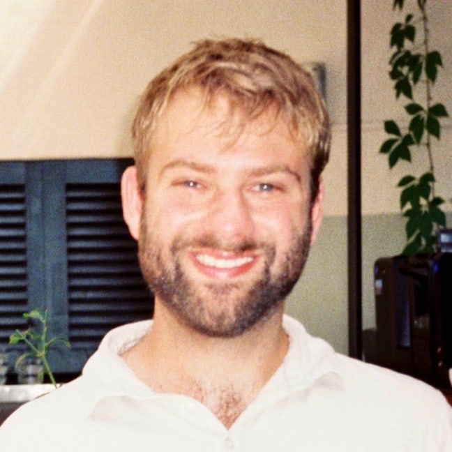 Looking for a flat in Feb Main Photo