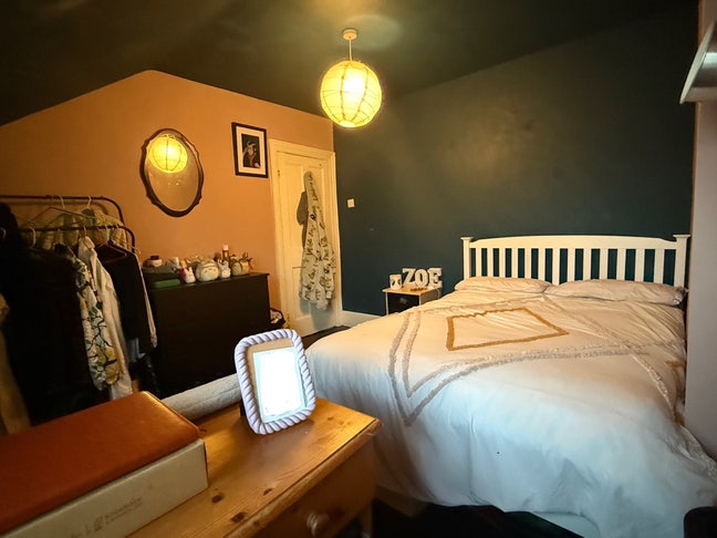 Double bedroom available in West Norwood Main Photo