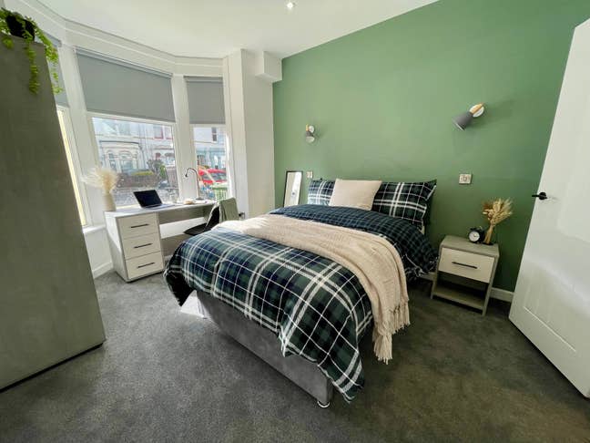 😍 Luxury Ensuite Room • (275Lg) Main Photo