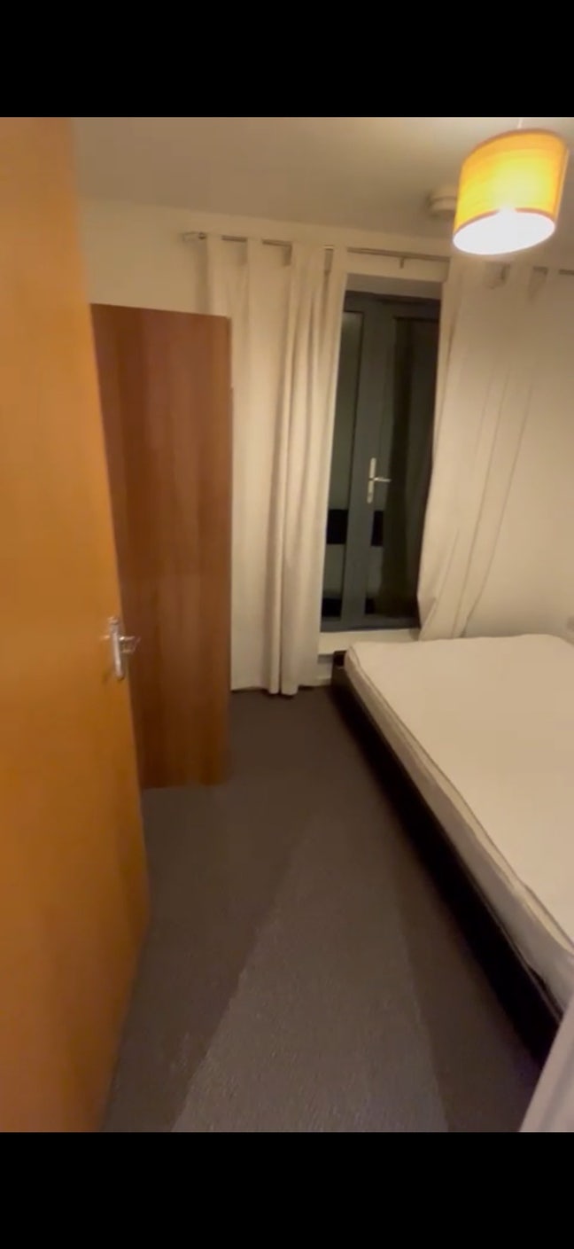 URGENT: Flatmate Wanted – Amazing Location Main Photo