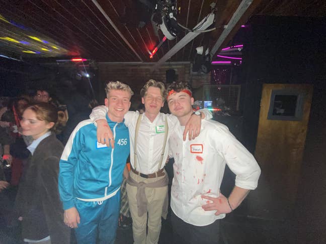 Room wanted in Bristol for Young Professional  Main Photo