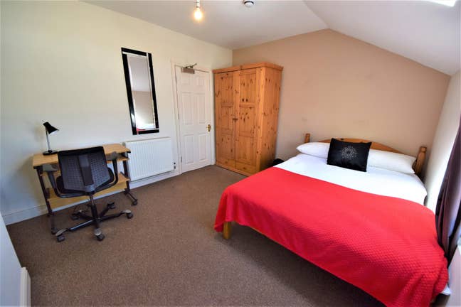  Double  Ensuite Central Reading  Main Photo