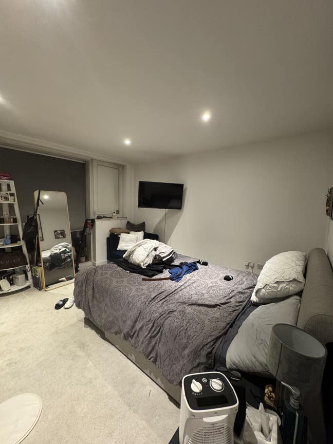 Beautiful Double Room 5 min walk from Southwark Main Photo