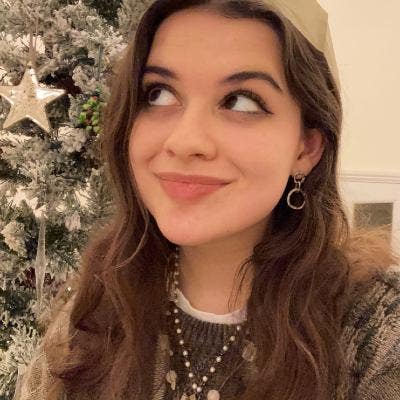 Clean Social Professional Looking for Double Room Main Photo