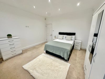 Stunning Doubleroom in Golders Green Main Photo