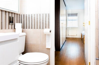 Large En-Suite Double Room - Peaceful Location Main Photo
