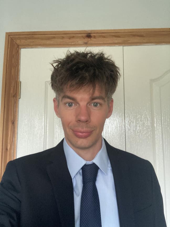 Professional Male seeks a single or double room Main Photo