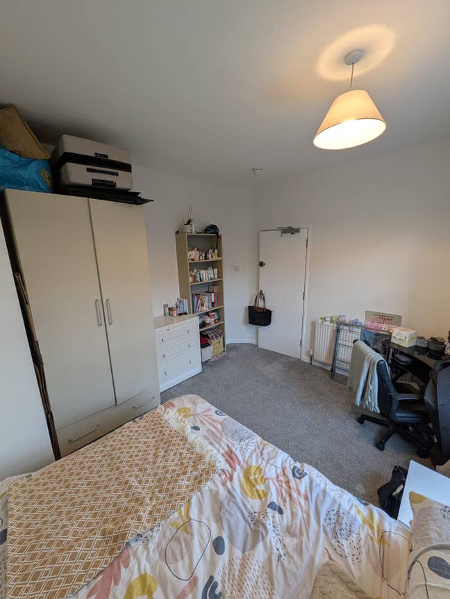 Double Room in a Qiuet Professional House &pound;700pcm Main Photo