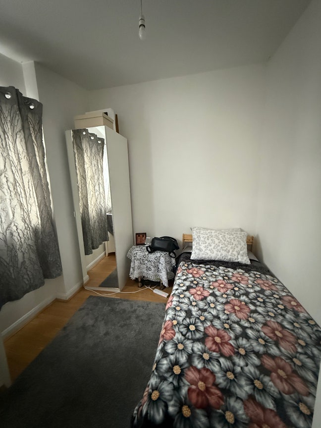 Single  Rooom Main Photo