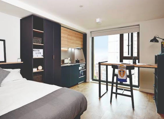 Studio flat for rent  Main Photo