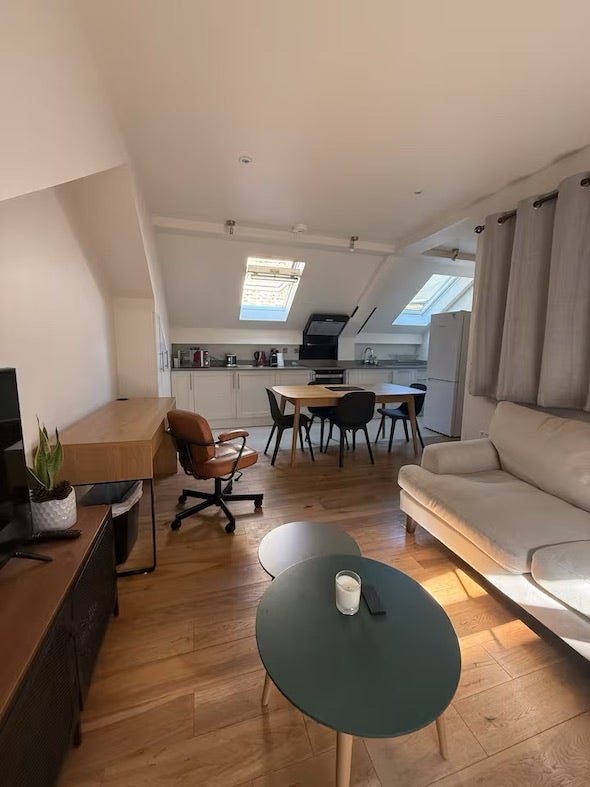2 bed flat in Camden  Main Photo