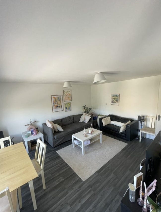 2 large en-suite double rooms 2 Min from tube Main Photo