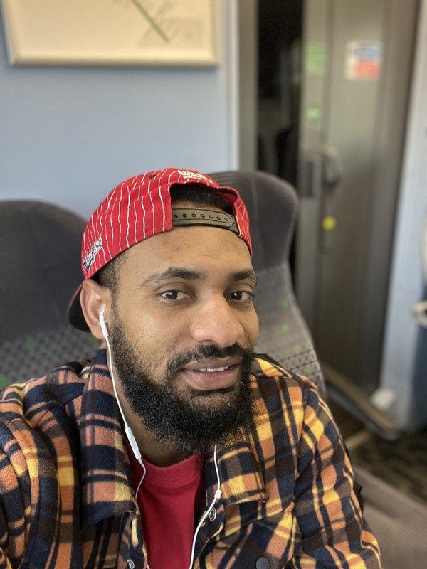 37 year old Male seeks a single or double room Main Photo