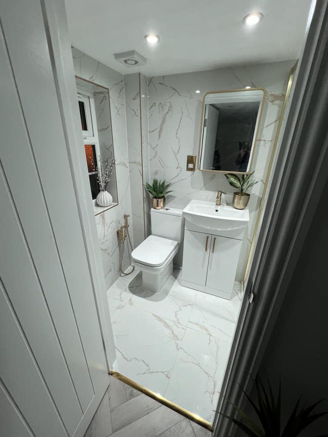 Loft conversion for rent suitable for a female. Main Photo