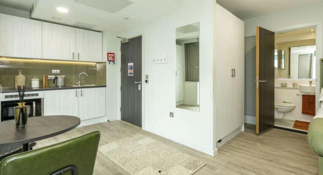 Student Studio at Flora Building, London – &pound;1,940/ Main Photo