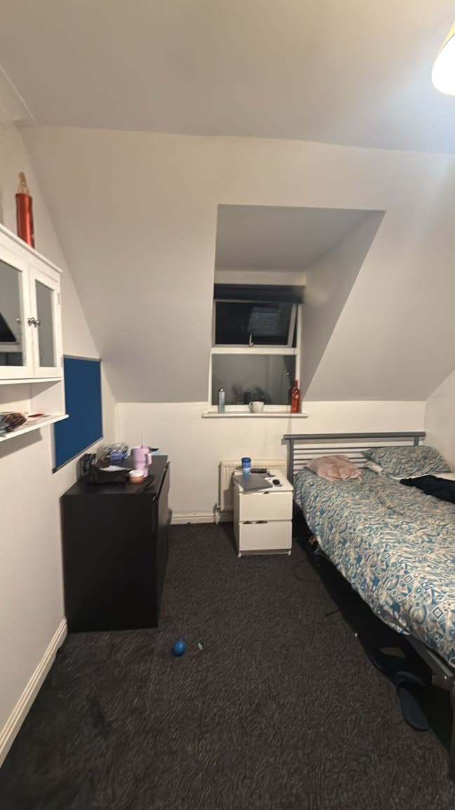 Single house room for late. Main Photo