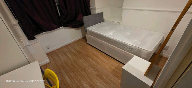 Rooms, Bills Included, Near Oxford Rd,  Transport  Main Photo