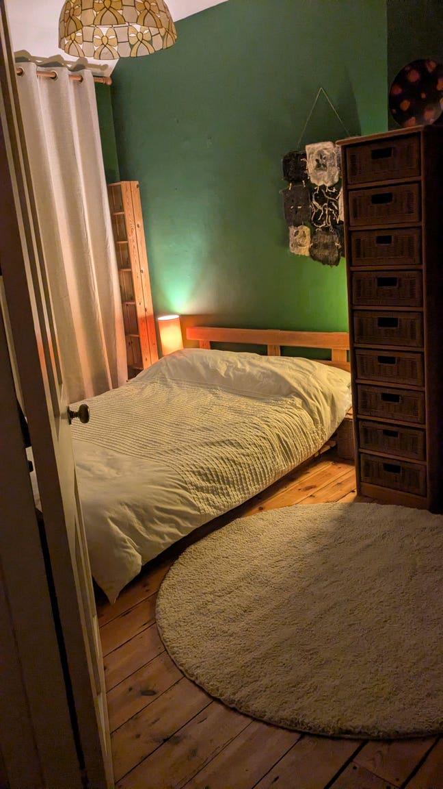 Room in Edwardian Cottage easy access town+WWX Main Photo