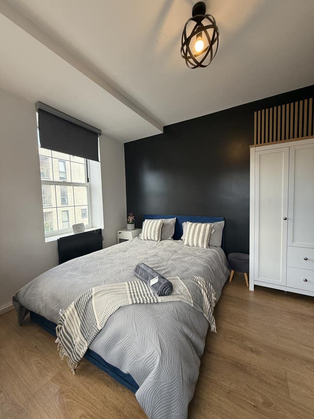 Comfortable Double Room in Prime Location – Ideal  Main Photo