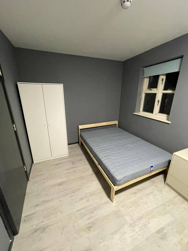  Studio   Flat  in  Central   Reading  RG1 Main Photo