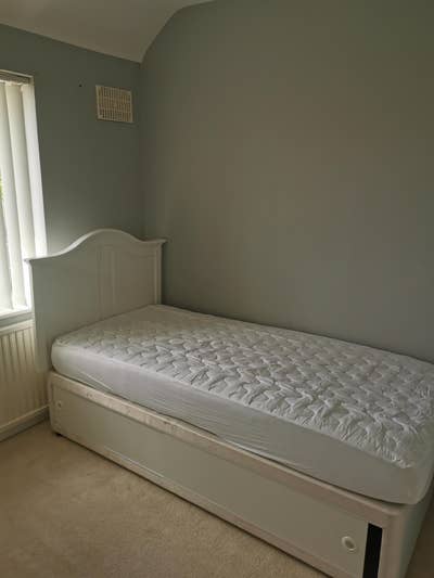 SIngle room  Main Photo