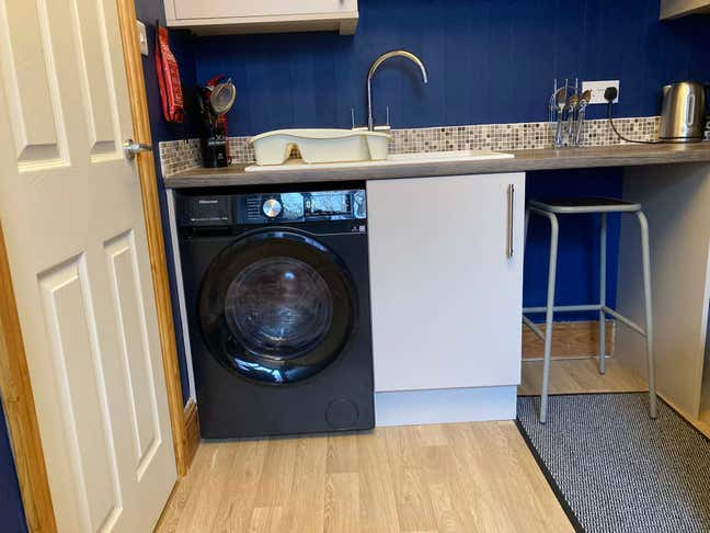 Studio Flat - Gnosall, Stafford - &pound;138 per week Main Photo