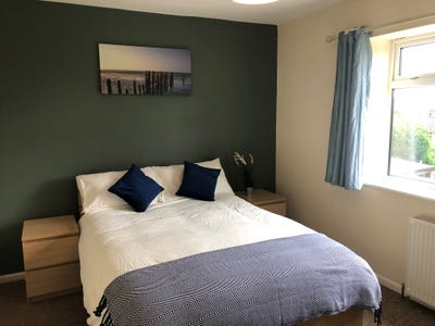 Close to Bath Hospital - Double Room - En-Suite Main Photo