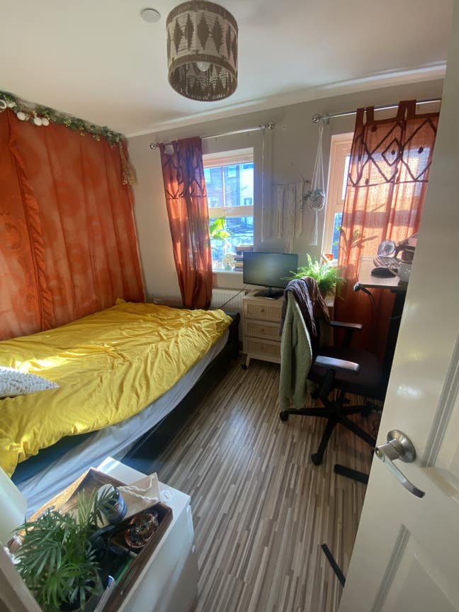 Double room In Pokesdown Main Photo