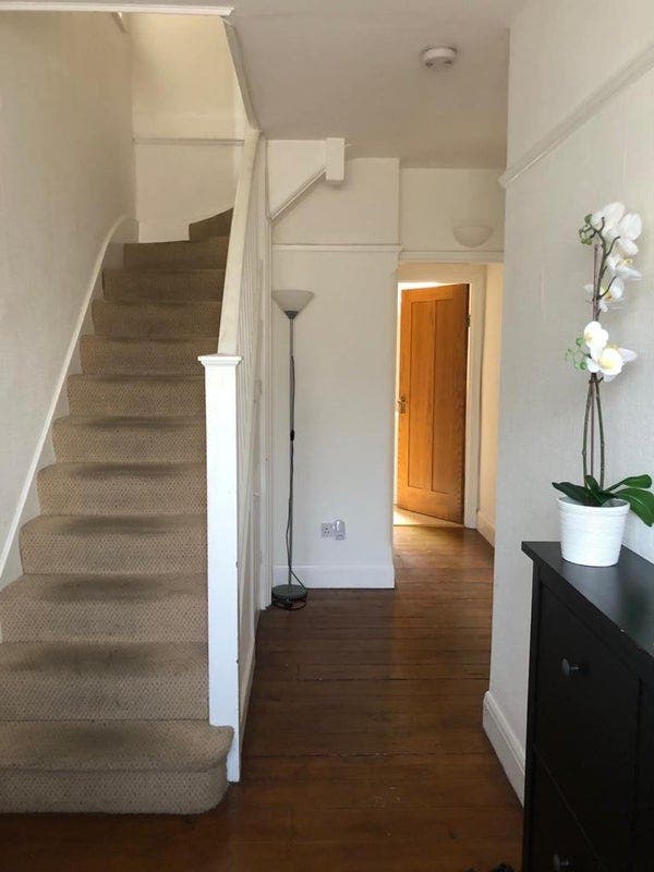 Double bedroom in Morden SW19 Main Photo