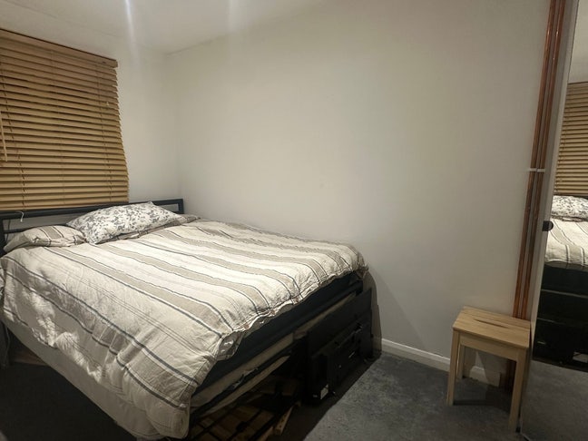 1 Small double room  Main Photo