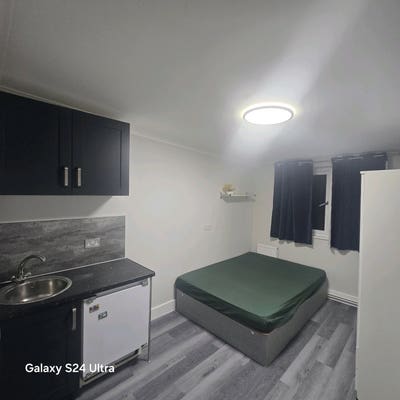 Lovely Ensuite  room Main Photo