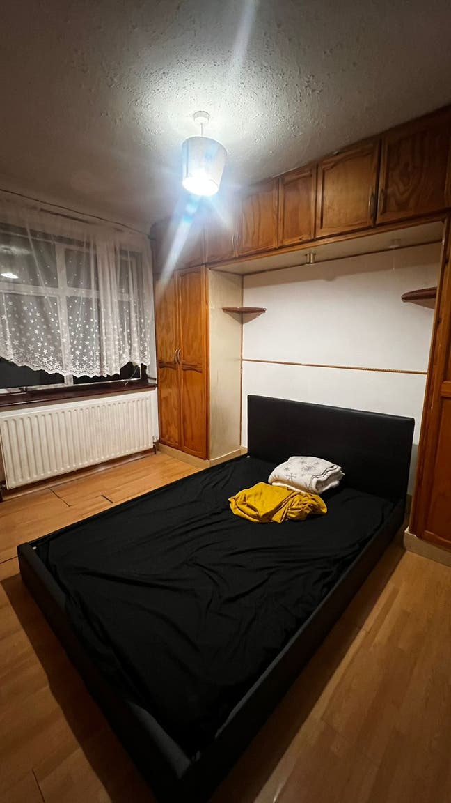 2 Double Rooms Available  Main Photo