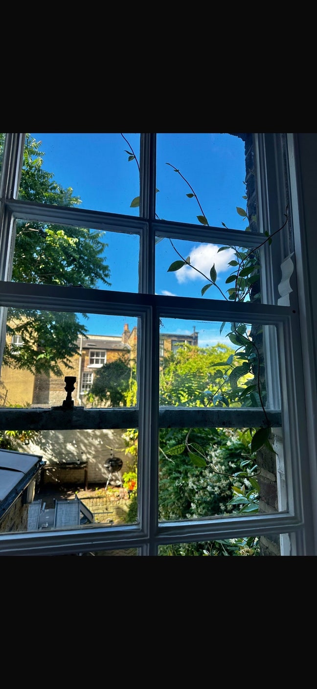 Double room in social house share  Main Photo