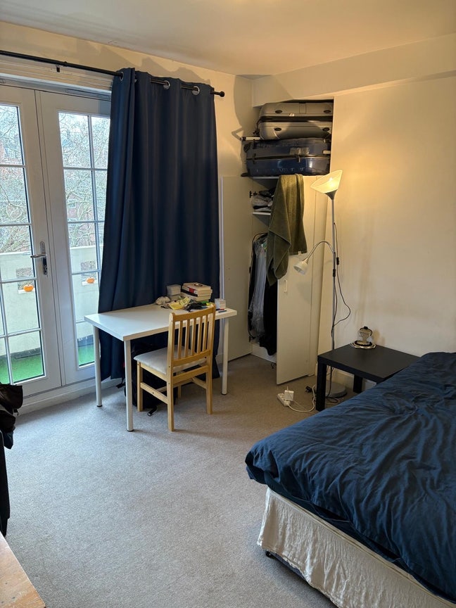 Huge room@st johns wd - view of the park, 01/02/26 Main Photo