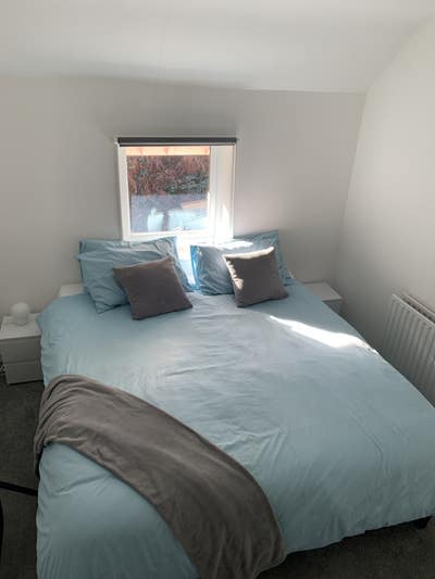 Beautiful spacious newly renovated home  Main Photo