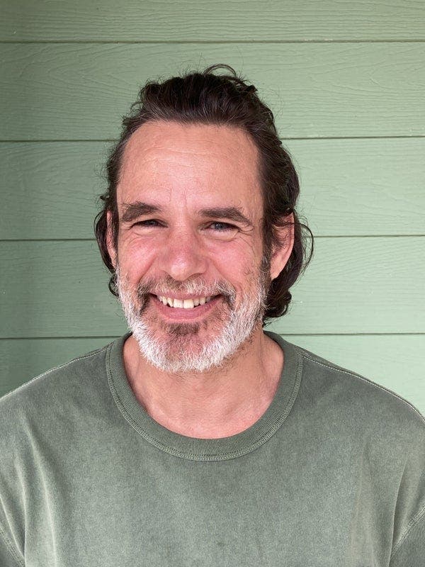 Wide range of interests, I've studied sculptu... Main Photo