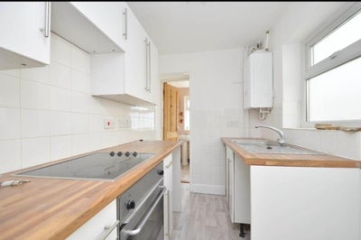 3 bed - 1 bath House  Main Photo