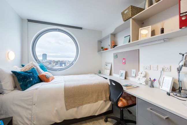 Studio Flat in Cardiff City Centre - Students Only Main Photo