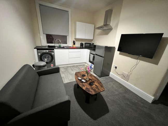 Cosy One Bed Studio In Eccles, Manchester Main Photo