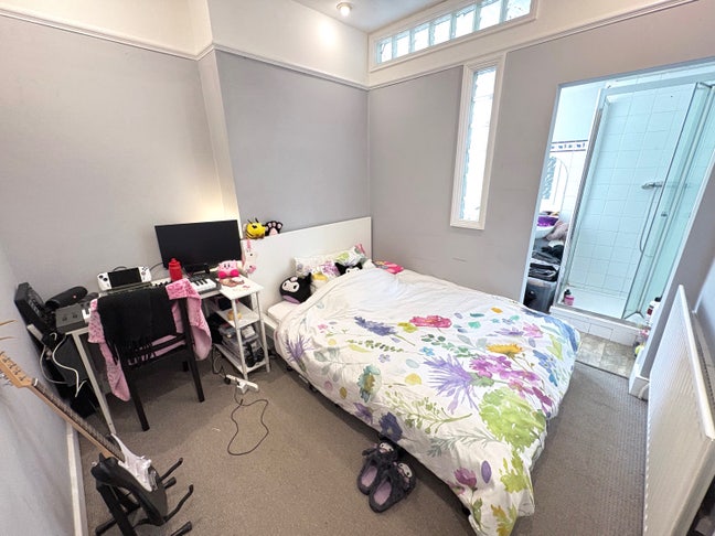 Cosy En-suite Room located in Acton  Main Photo